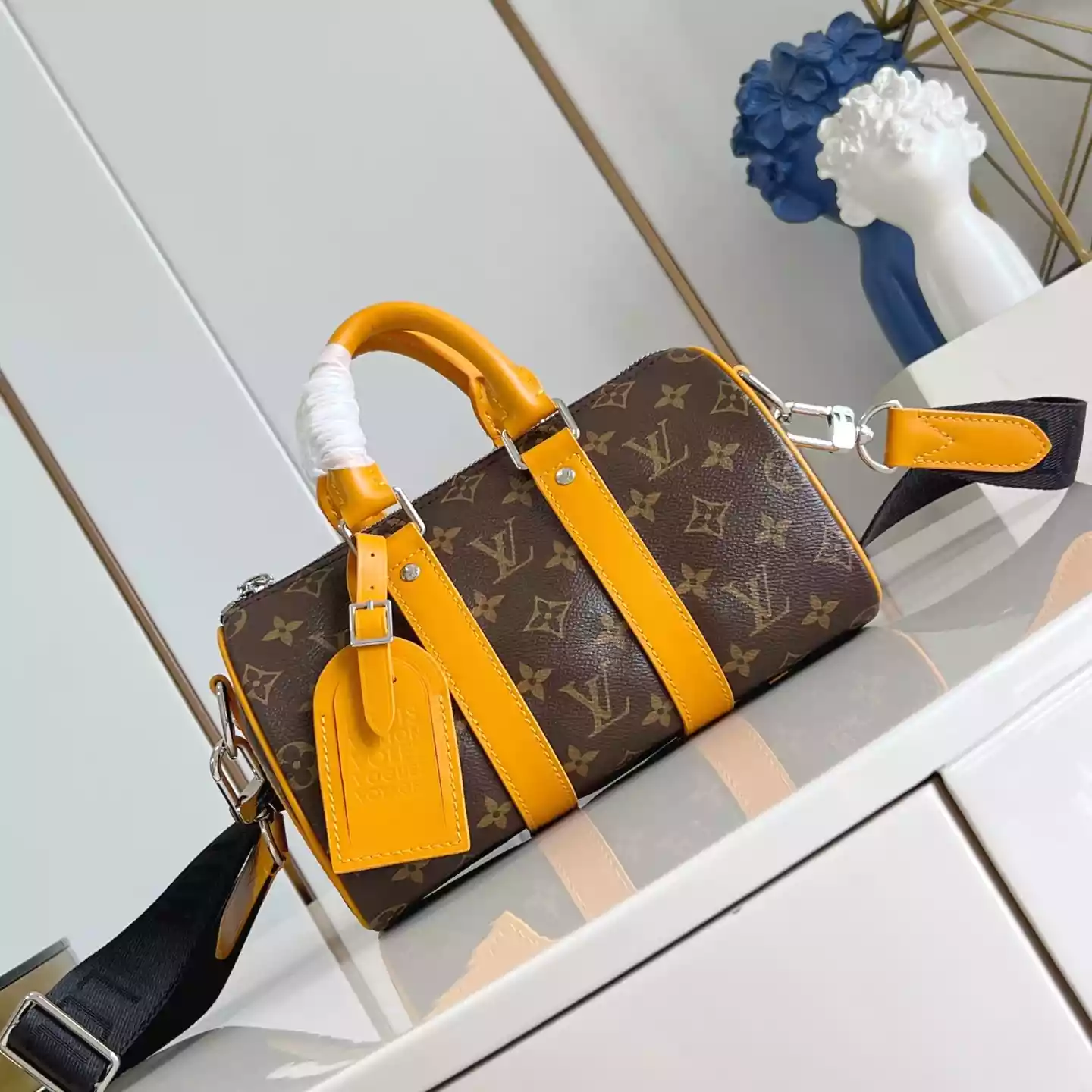 KEEPALL BANDOULIERE 25 BAG SAFRAN YELLOW MONOGRAM MACASSAR – LW301