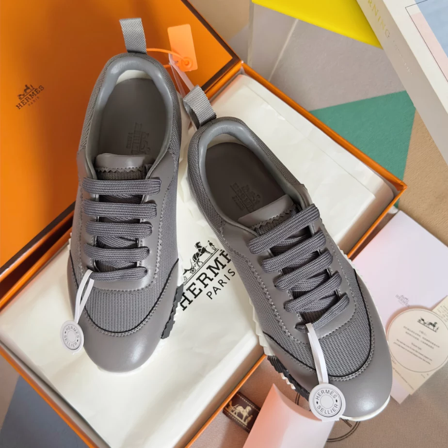 Hermes Bouncing Sneaker – HM093