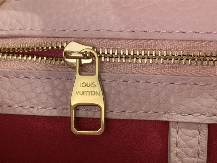 LOUIS VUITTON CAPUCINES BB PINK – LW103