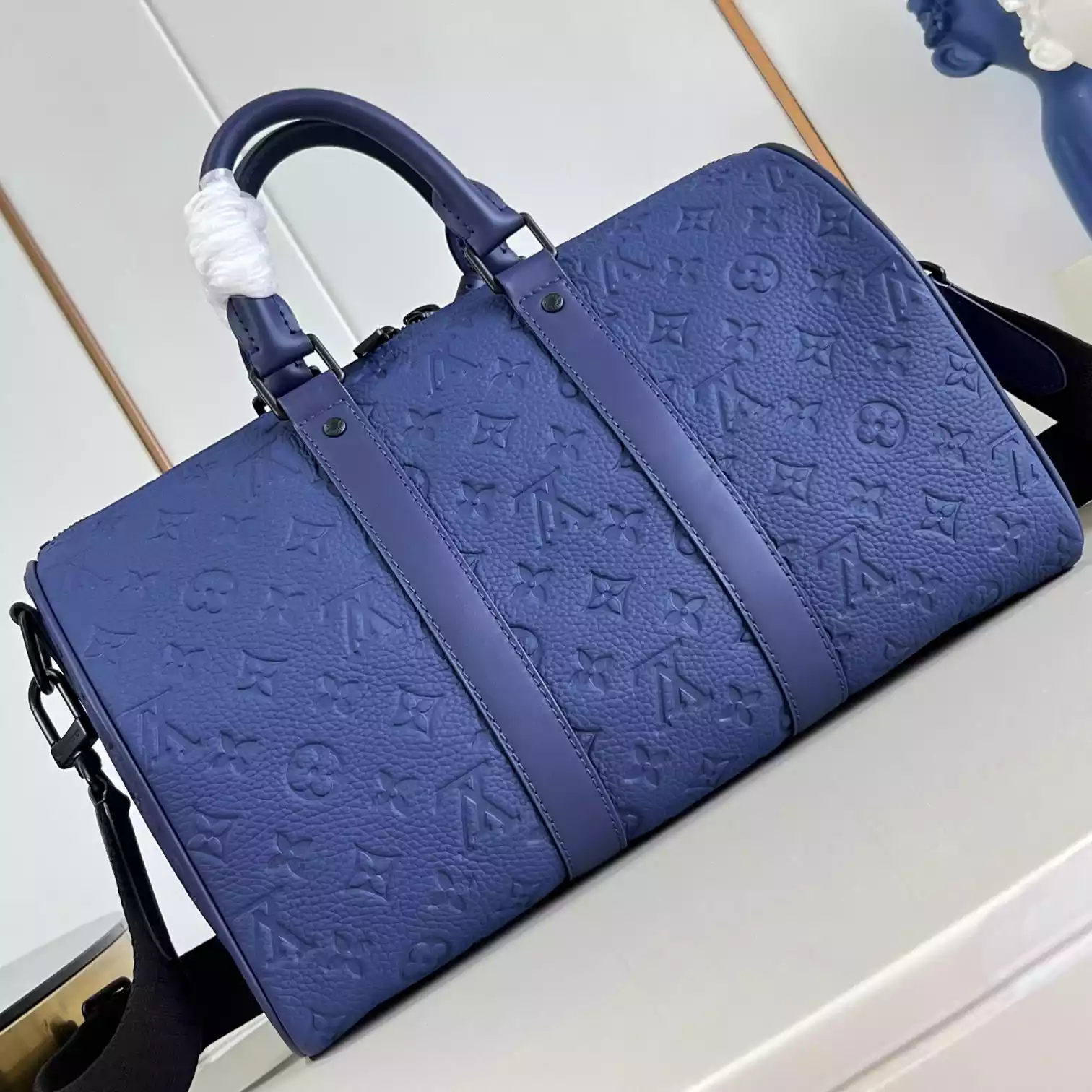 KEEPALL BANDOULIERE 35 BLUE MONOGRAM TAURILLON LEATHER M11691 – LW434