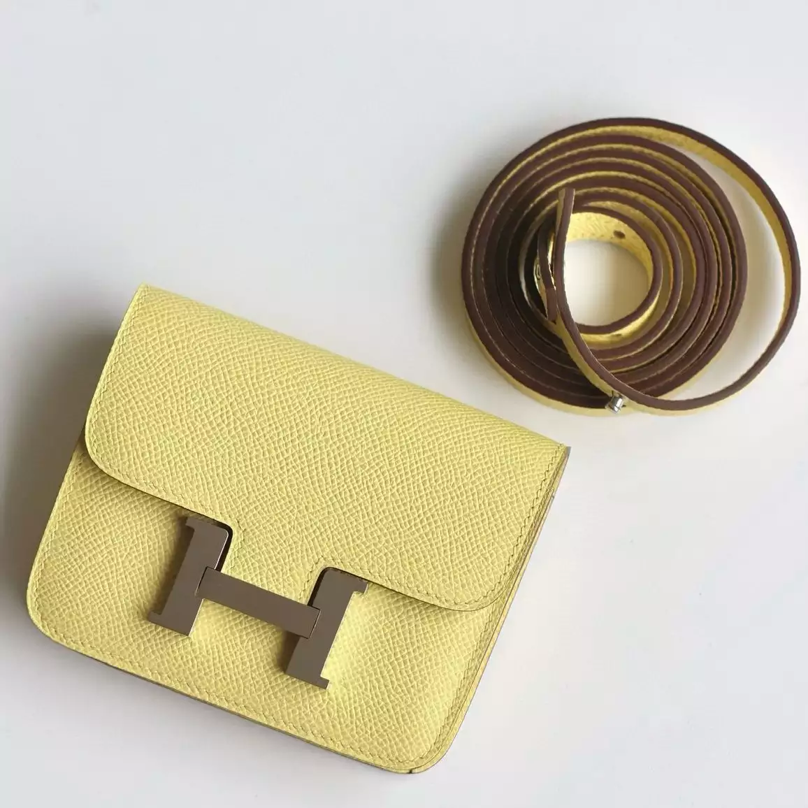 Hermes Constance Slim Wallet in Jaune Poussin Epsom Calfskin – HW163