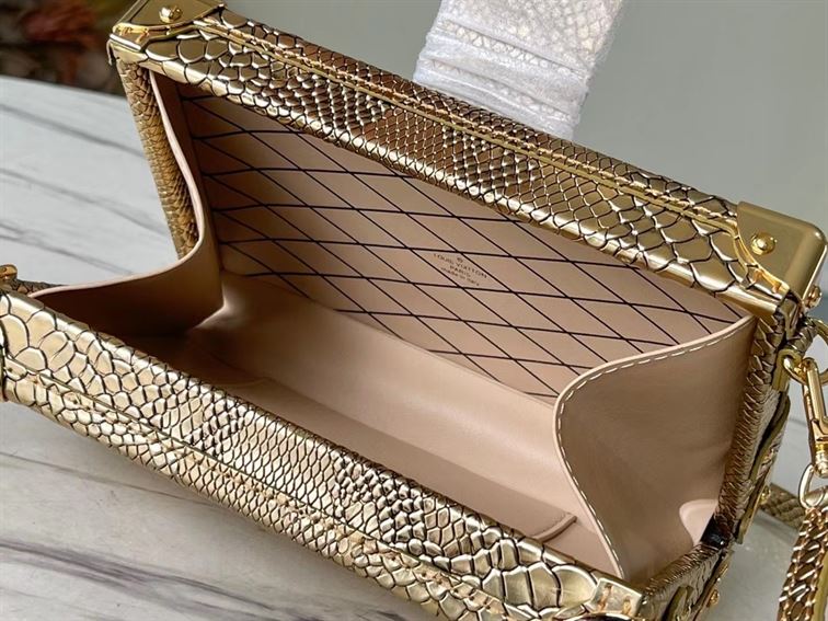 LOUIS VUITTON PETITE MALLE CROCODILIEN MAT – LW069