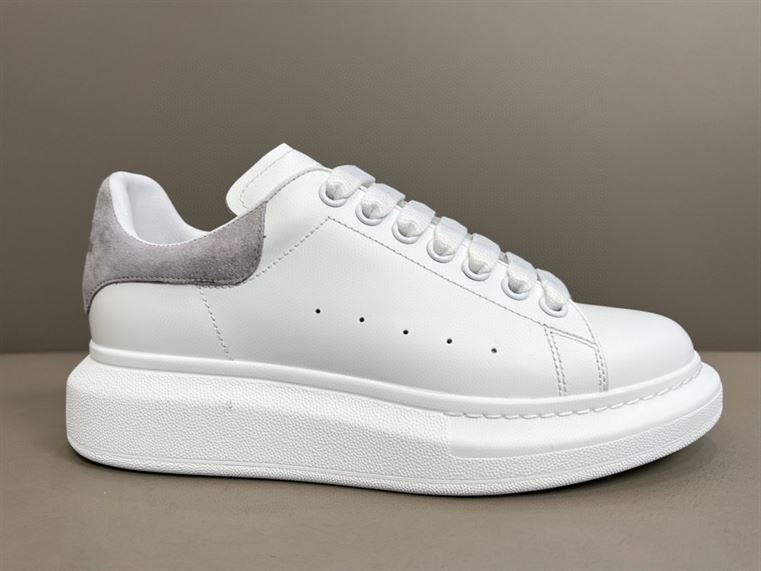 ALEXANDER MCQUEEN SNEAKER – ALD002