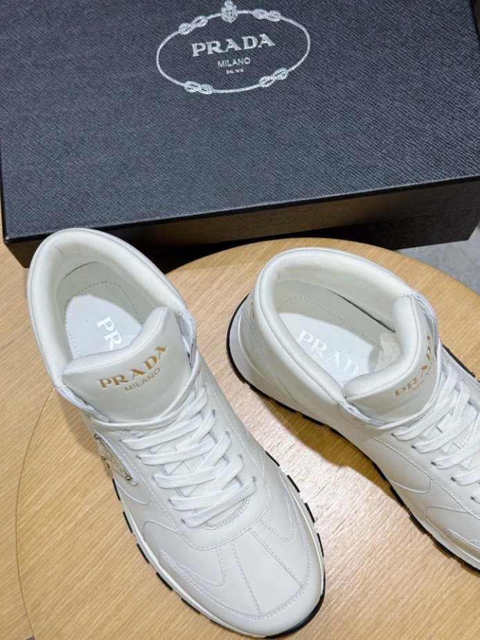 PRADA BRUSHED LEATHER SNEAKERS – PRS073