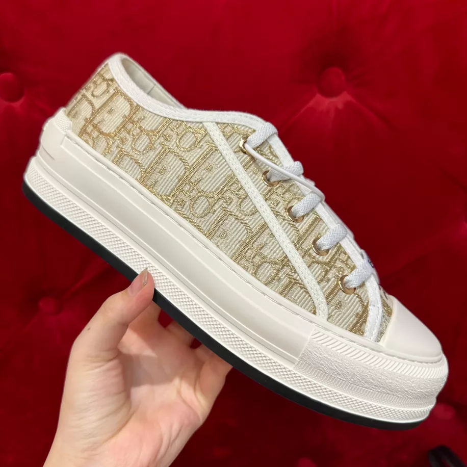 WALK’N’DIOR PLATFORM SNEAKER – DO0188