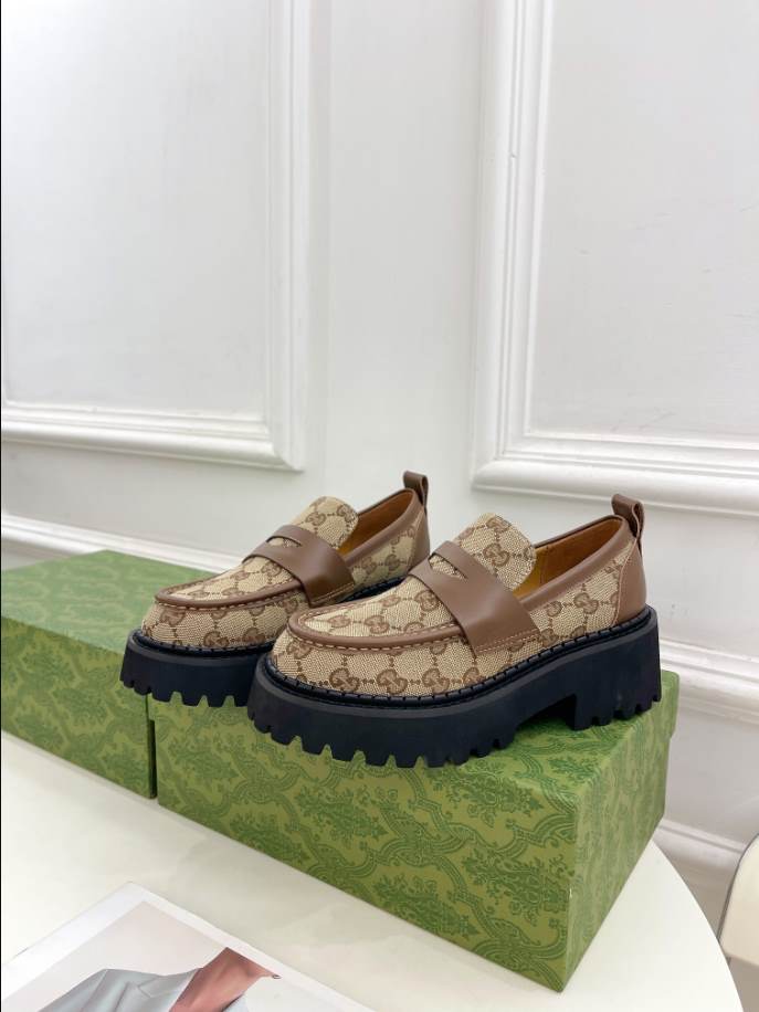 Gucci Jordaan Brown Embroidered Leather Loafer – GL079