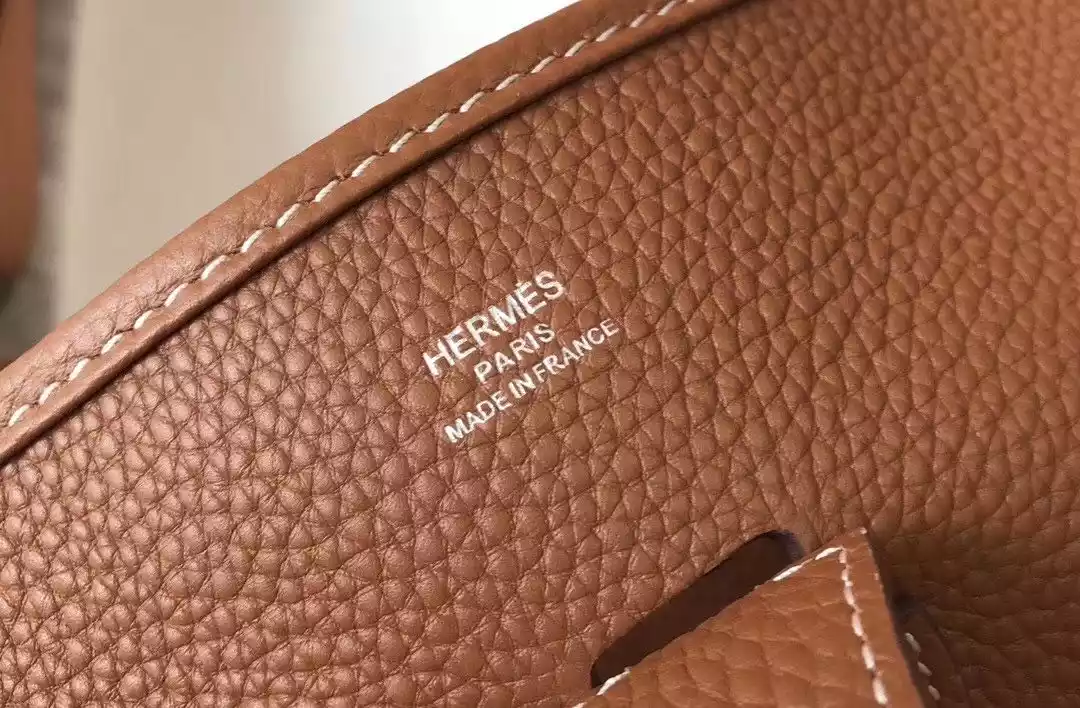 Hermes Evelyne III 29 PM Bag In Gold Clemence Leather – HW062