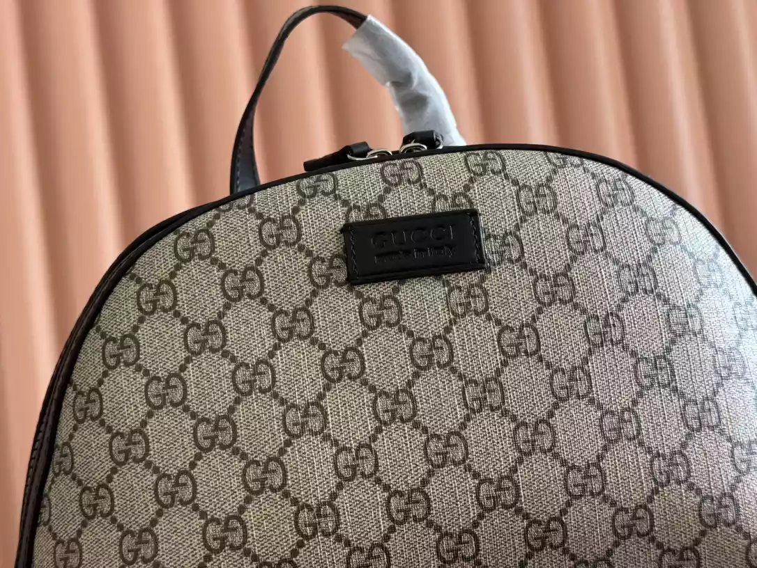 Gucci GG Supreme Men’s Backpack Brown Black – BG069