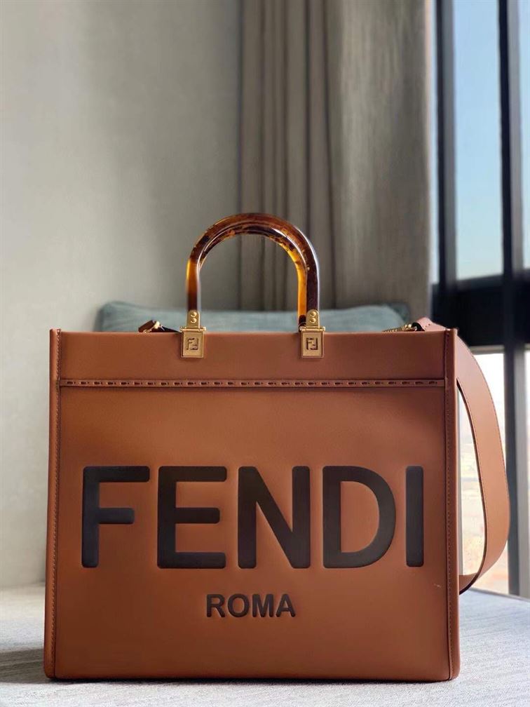 FENDI SUNSHINE MEDIUM BROWN LEATHER SHOPPER – F018