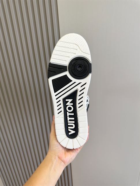 LOUIS VUITTON LV TRAINER SNEAKER BOOT – LVS174