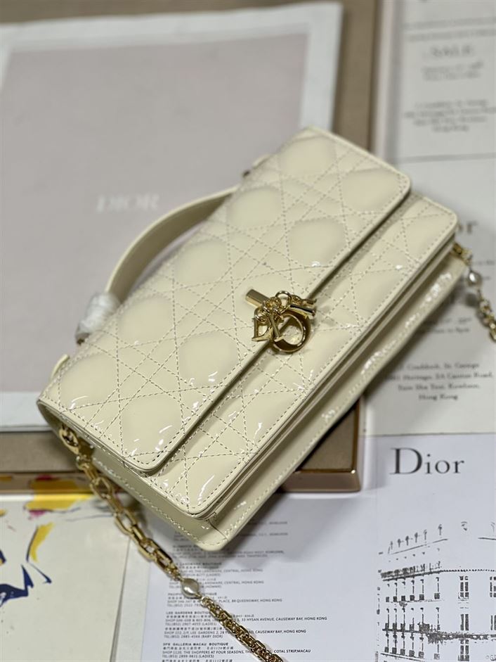 DIOR MISS DIOR MINI BAG BEIGE CANNAGE LAMBSKIN – DOB054