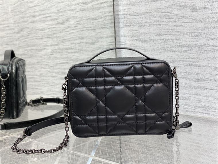 DIOR CARO BOX BAG BLACK QUILTED MACROCANNAGE CALFSKIN – DOB071