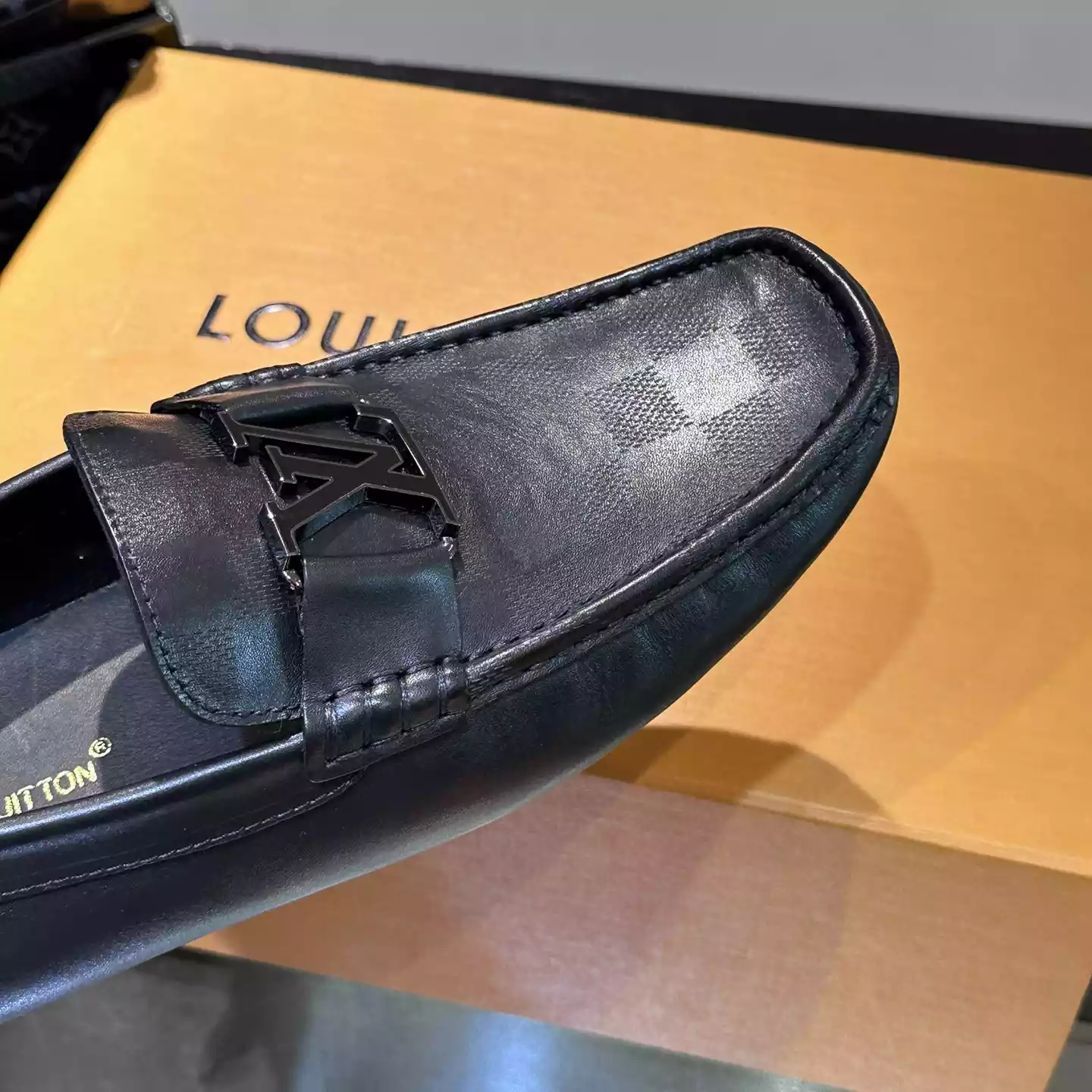 MONTE CARLO MOCASSIN BLACK DAMIER CANVAS – VL043