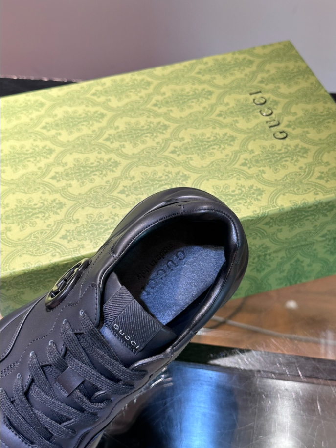 Gucci Rhyton Black Leather Sneaker – GCC172
