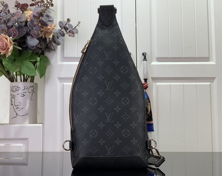 LOUIS VUITTON DUO SLING BAG TAIGARAMA – LVB038