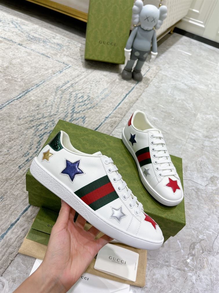 GUCCI ACE EMBROIDERED SNEAKER – GCC088