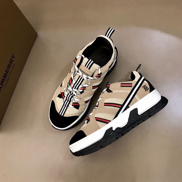 BURBERRY UNION SNEAKERS – BBR018