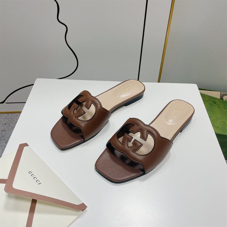 GUCCI WOMEN’S INTERLOCKING G CUT-OUT SLIDE SANDAL – GSL014