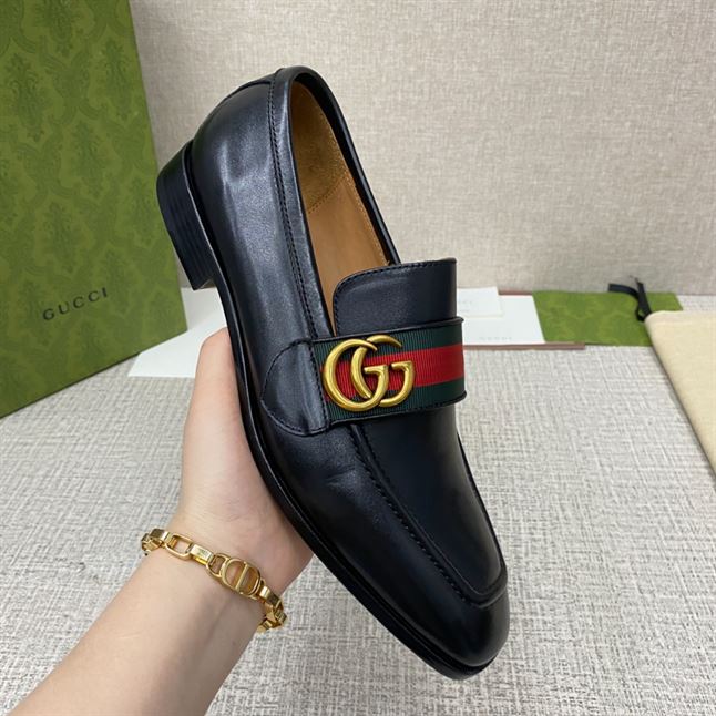 GUCCI GG WEB BLACK LEATHER LOAFER – GL051