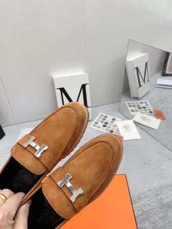 Hermes Women’s Faubourg Loafers in Brown Suede Leather – HM075