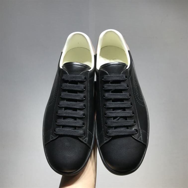 GUCCI ACE LOW-TOP SNEAKERS – GCC073