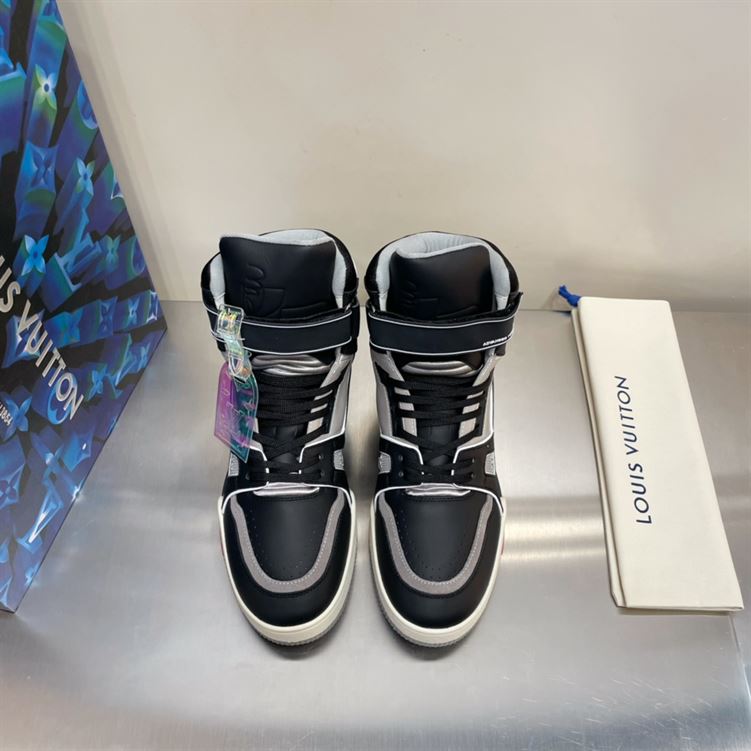LOUIS VUITTON LV TRAINER SNEAKER BOOT – LVS068
