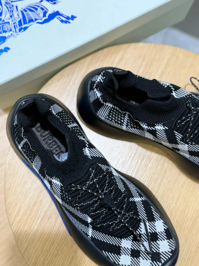 BURBERRY CHECK KNIT NEPTUNE SNEAKERS – BBR053