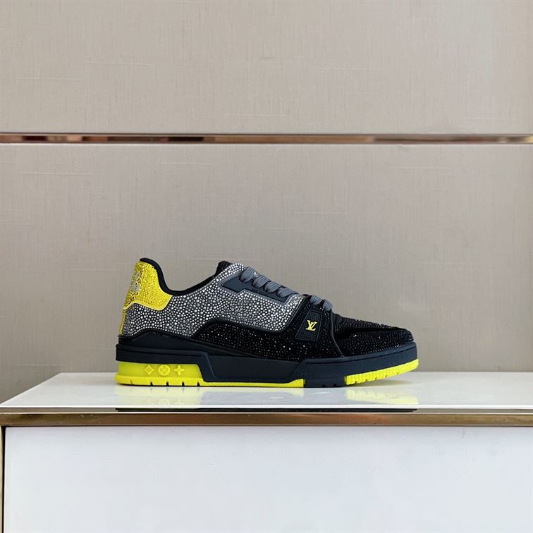 LOUIS VUITTON TRAINER SNEAKER – LVS039