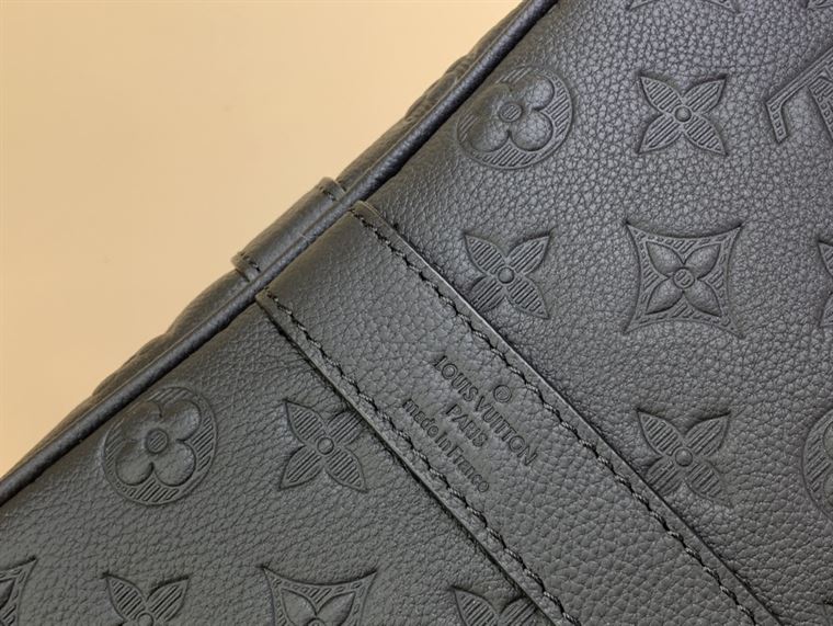 LOUIS VUITTON KEEPALL BANDOULIERE TAURILLON MONOGRAM – LVB064
