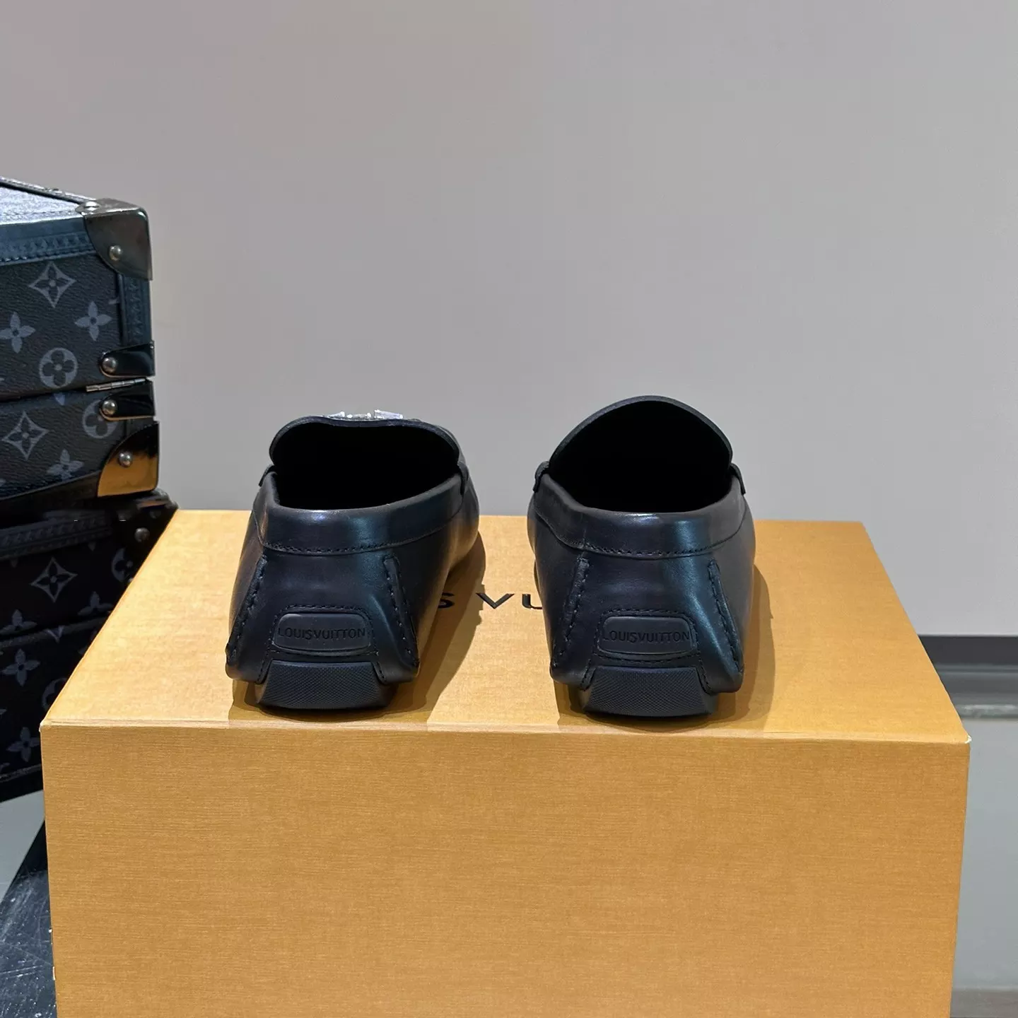 MONTE CARLO MOCASSIN IN BLACK – VL044