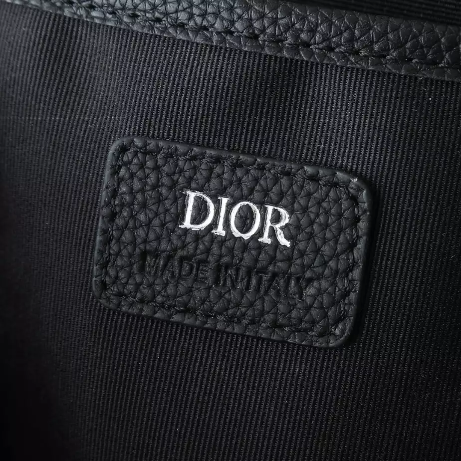 DIOR BRIEFCASE – DIO054