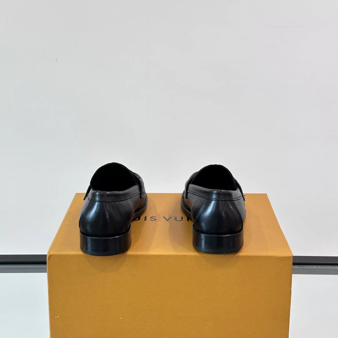 MAJOR LOAFERS IN BLACK – VL036
