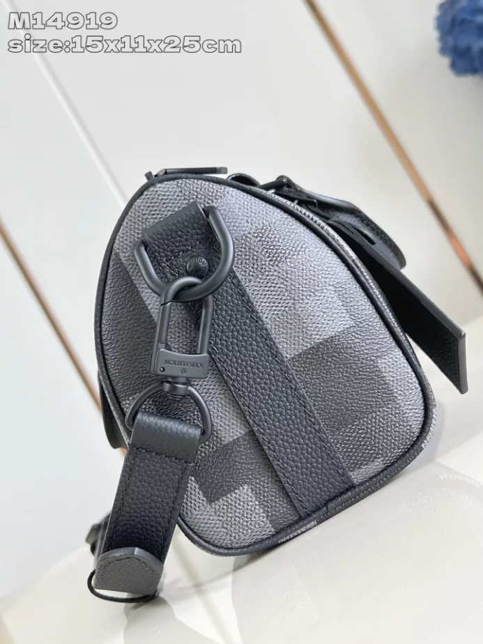 KEEPALL BANDOULIERE 25 BAG BLACK DAMOFLAGE BLACK CANVAS M14919 – LW413