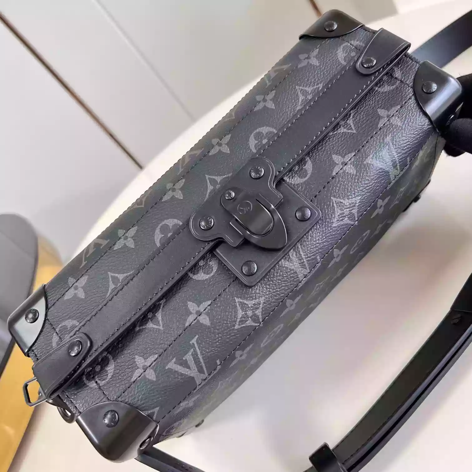 SOUL TRUNK EAST WEST BLACK MONOGRAM ECLIPSE CANVAS M11744 – LW441