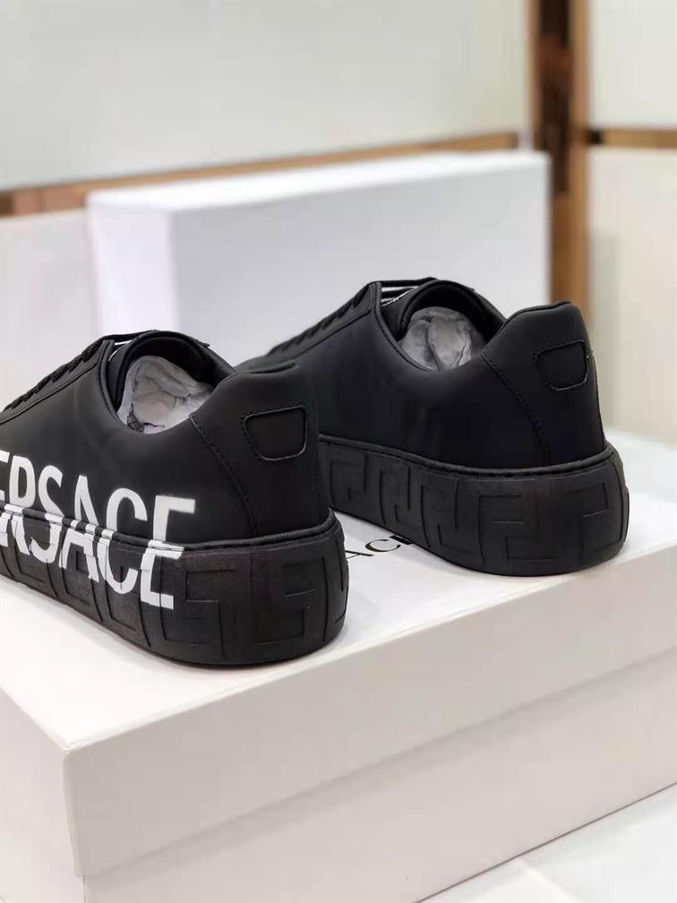 VERSACE GRECA LOGO SNEAKERS – VSS011