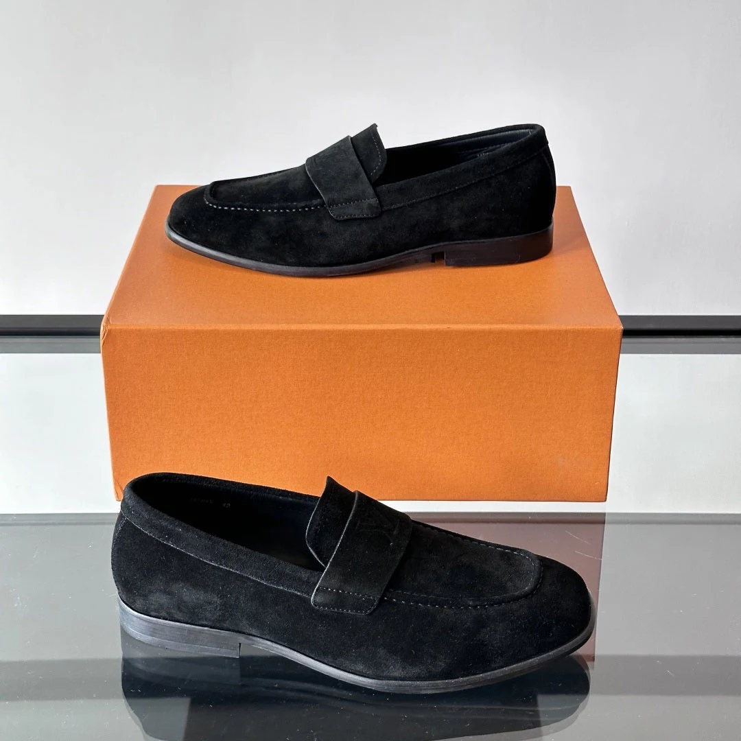 GLOVE LOAFERS IN BLACK – VL056
