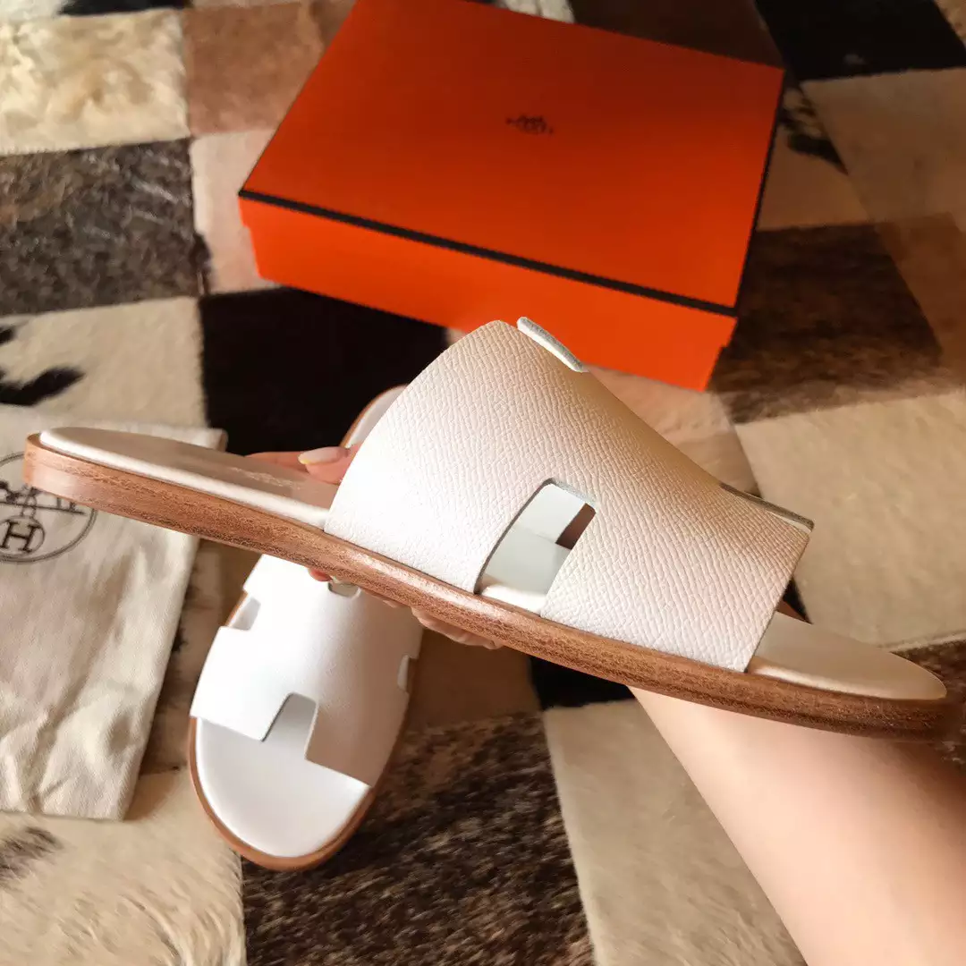 HERMES MEN’S IZMIR SANDALS IN WHITE EPSOM CALFSKIN – HMSD020