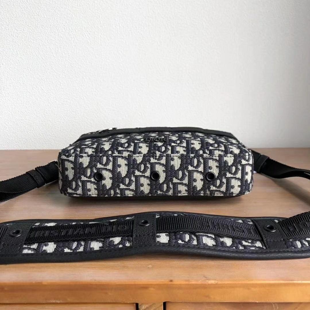 DIOR SAFARI MESSENGER BAG BEIGE AND BLACK DIOR OBLIQUE JACQUARD – DIO001