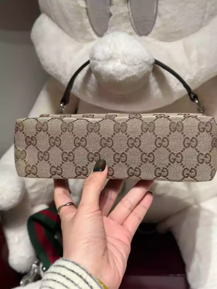 GG CANVAS SMALL CROSSBODY BAG – BG059