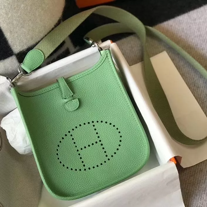 Hermes Evelyne III TPM Bag In Vert Criquet Clemence Leather – HW055