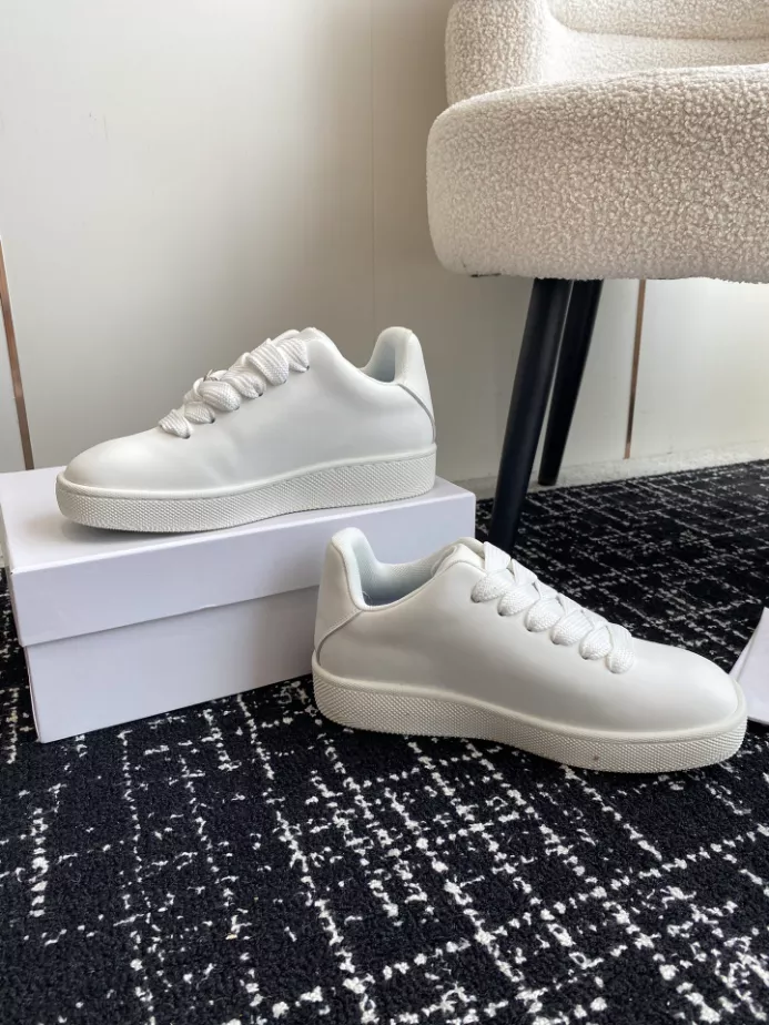 BURBERRY CHECK KNIT BOX SNEAKERS – BBR098