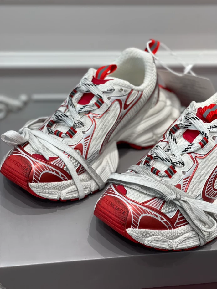 BALENCIAGA MEN’S 3XL SNEAKER – BLA118