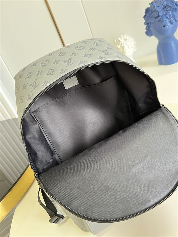 LOUIS VUITTON RACER BACKPACK – LVB015