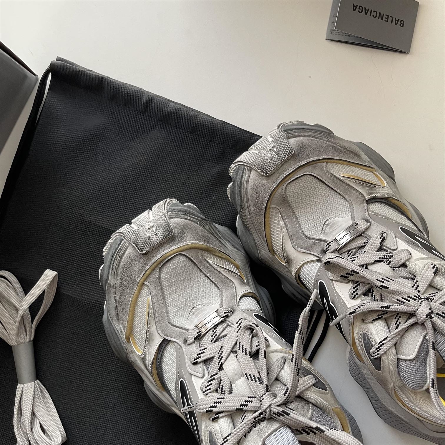 BALENCIAGA CARGO SNEAKER GREY – BLA093