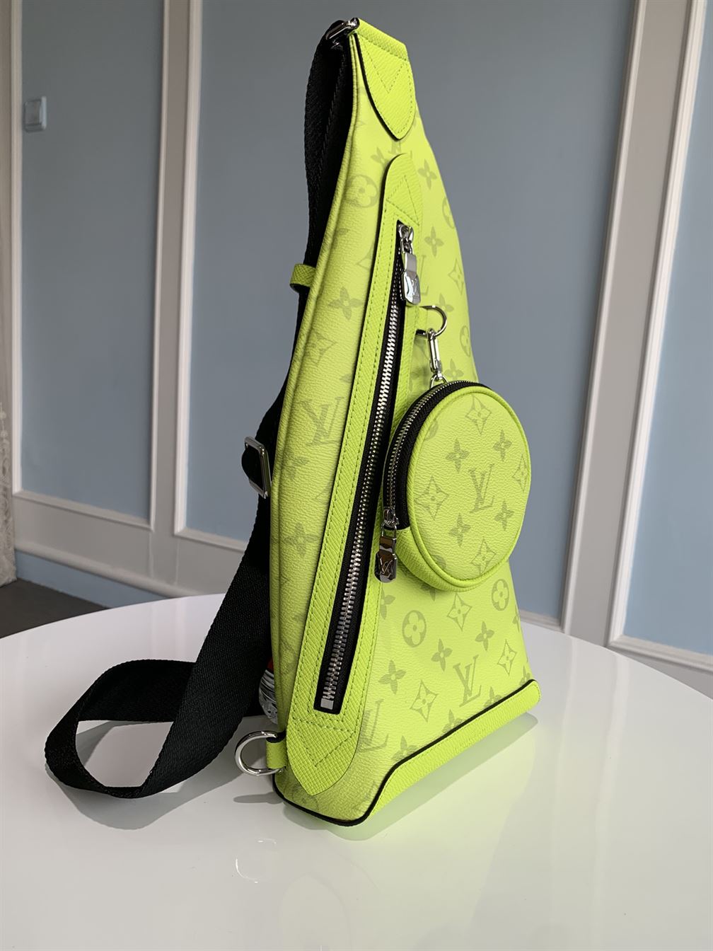 LOUIS VUITTON DUO SLING BAG TAIGARAMA – LVB061