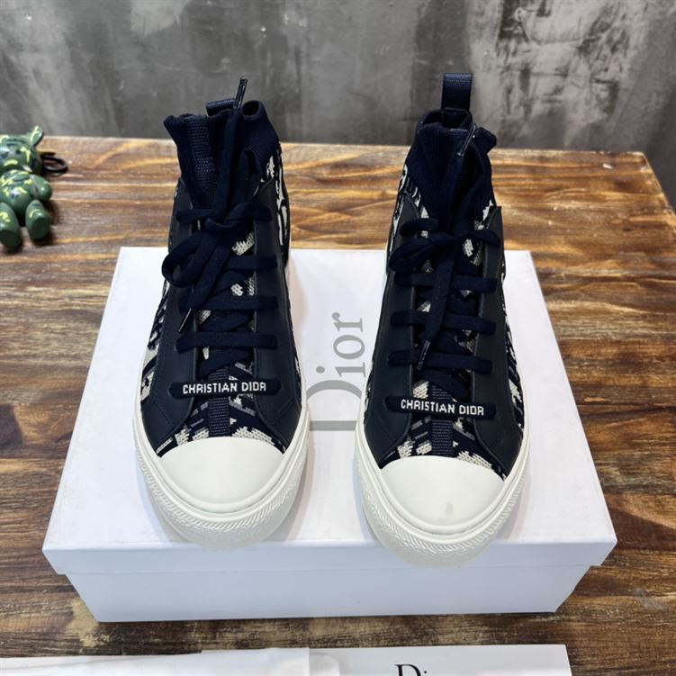 DIOR WALK’N’DIOR SNEAKER – DO119
