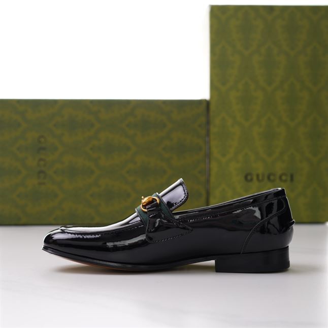 GUCCI BRIXTON WEB LOAFER IN LEATHER WITH HORSEBIT – GL012