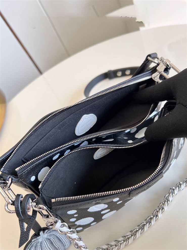 LOUIS VUITTON LV X YK MULTI POCHETTE ACCESSOIRES MONOGRAM EMPREINTE – LW077