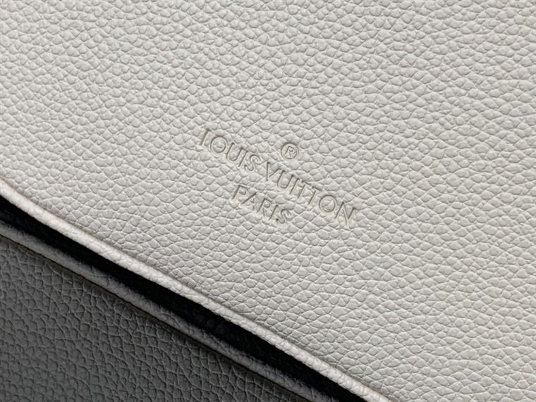 LOUIS VUITTON SPEEDY BANDOULIERE 25 MONOGRAM EMPREINTE LEATHER – LW126