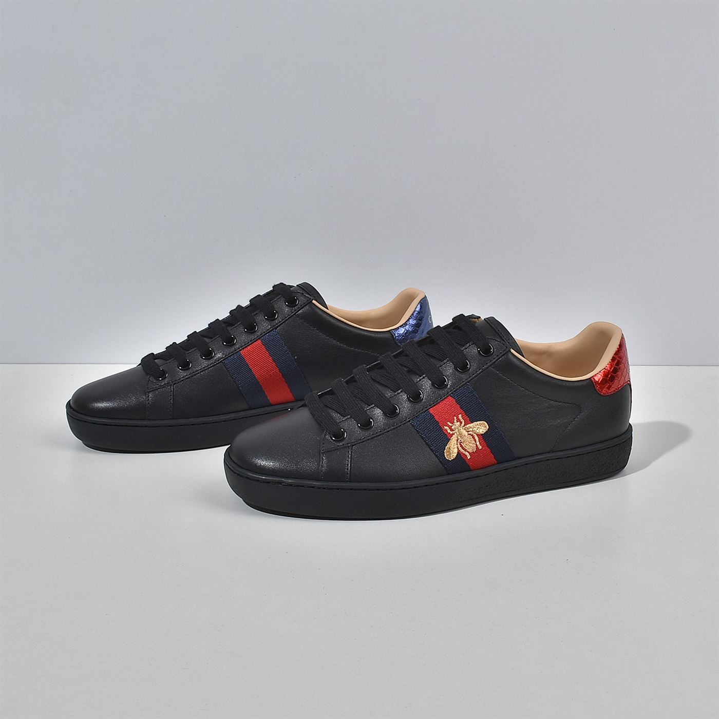 GUCCI MENS ACE EMBROIDERED SNEAKER – GCC026